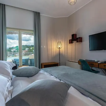 펜션 Amazing In With 5 Bedrooms, Sauna And Wifi Veprinac